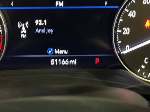 Used 2021 Buick Envision Avenir w/ Technology Package II image 36