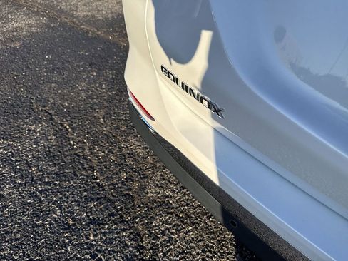 Used 2018 Chevrolet Equinox Premier image 39