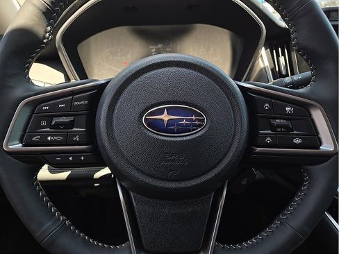 Used 2025 Subaru Outback Touring XT AWD/4WD image 19