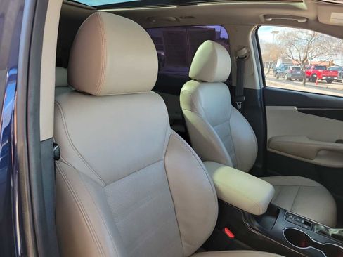 Used 2020 Kia Sorento EX image 14
