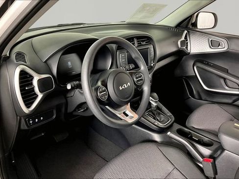 Certified 2024 Kia Soul LX FWD image 16