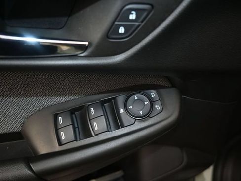 Used 2025 Chevrolet TrailBlazer LT FWD image 12