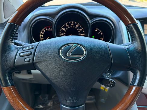 Used 2006 Lexus RX 330 FWD image 27