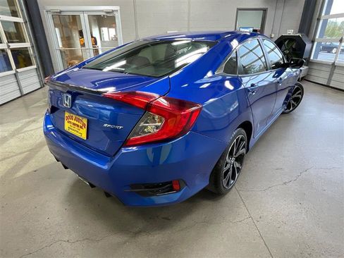 Used 2021 Honda Civic Sport image 5