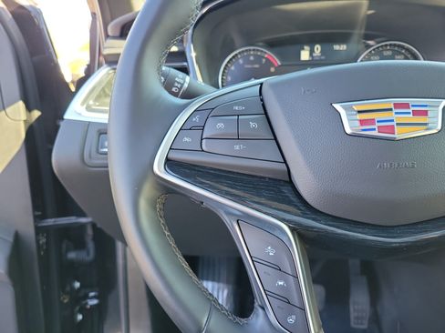 Used 2025 Cadillac XT5 Premium Luxury AWD/4WD image 22