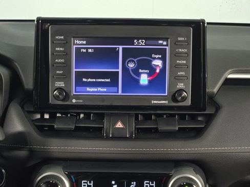 Used 2022 Toyota RAV4 XLE AWD/4WD image 22