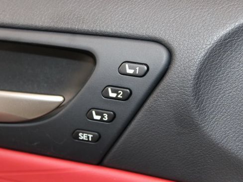 Used 2024 Lexus IS 500 RWD image 26