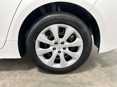 Used 2023 Toyota Corolla LE FWD image 7