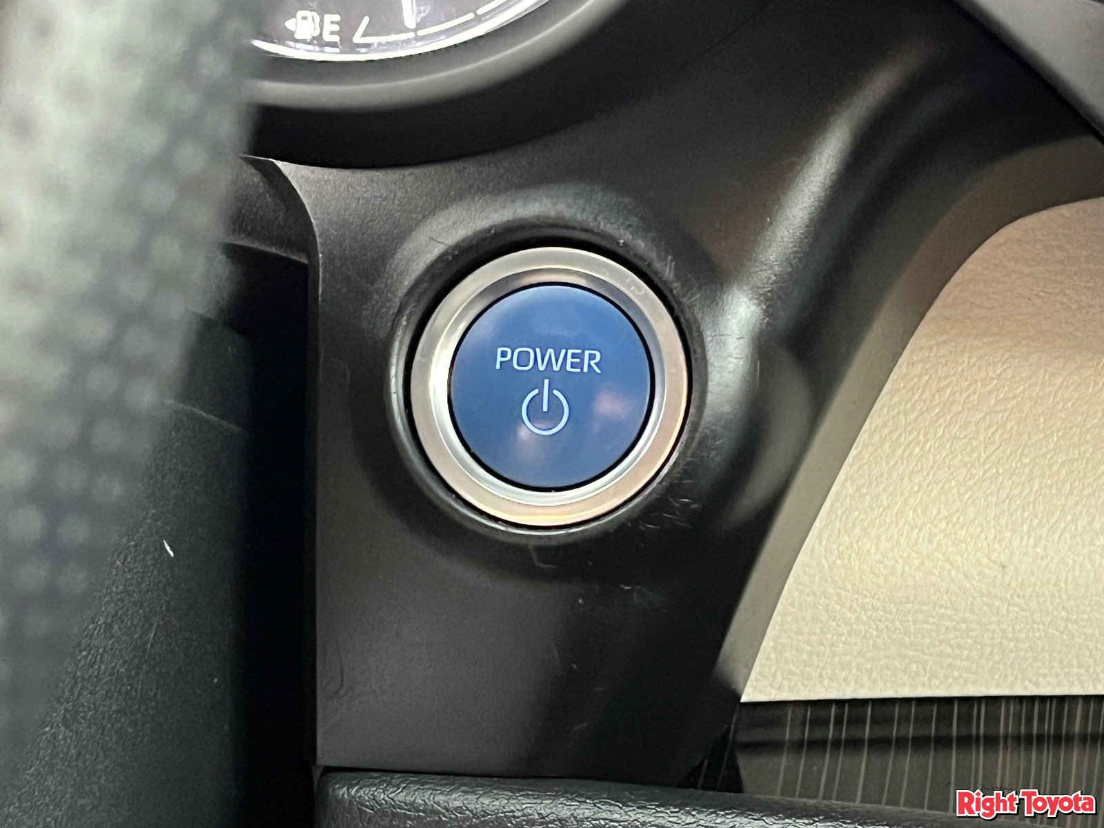 Certified 2023 Toyota Sienna Limited FWD image 26