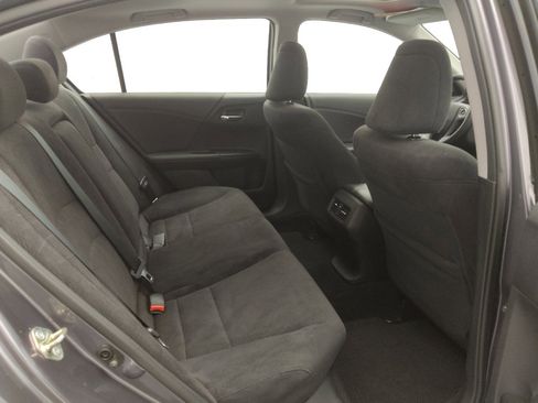 Used 2015 Honda Accord EX image 19