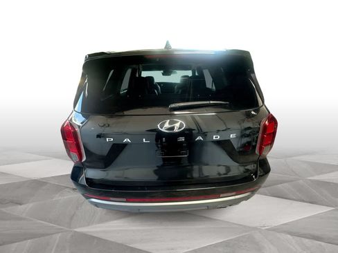 Used 2024 Hyundai Palisade SEL FWD image 7
