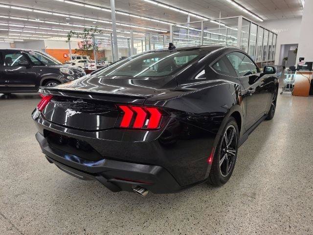Used 2024 Ford Mustang Premium RWD image 5