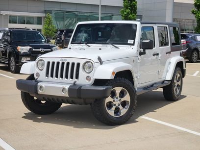 Used 2017 Jeep Wrangler Unlimited Sahara w/ Connectivity Group