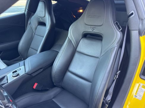 Used 2017 Chevrolet Corvette Z06 RWD image 8