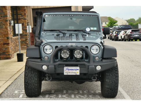 Used 2014 Jeep Wrangler Unlimited Rubicon AWD/4WD image 8