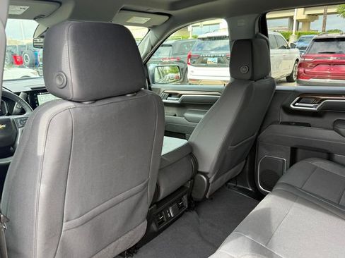 Used 2026 Chevrolet Silverado 1500 LT AWD/4WD image 24
