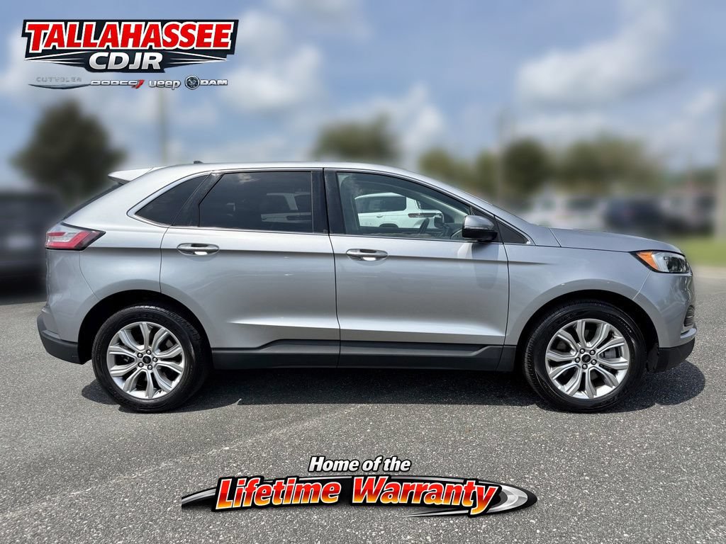 Used 2024 Ford Edge Titanium AWD/4WD image 2