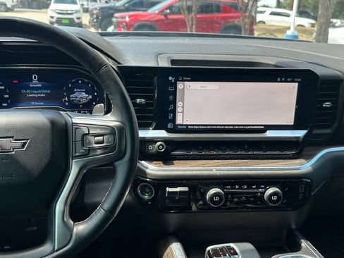 Used 2023 Chevrolet Silverado 1500 RST w/ Convenience Package II AWD/4WD image 18