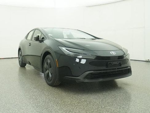 New 2026 Toyota Prius LE image 30