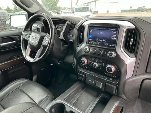 Used 2019 GMC Sierra 1500 SLT w/ SLT Premium Plus Package AWD/4WD image 31