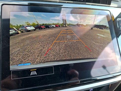 Used 2023 Chevrolet Bolt EUV LT w/ Driver Confidence Package FWD image 15