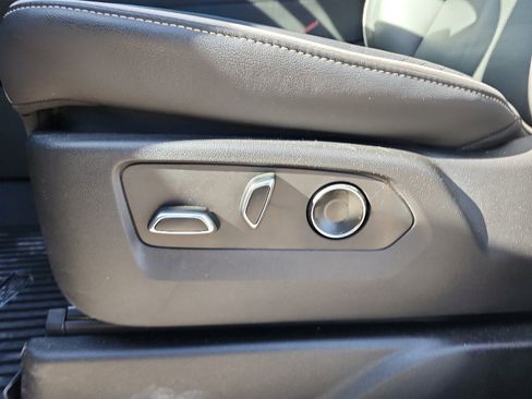 Used 2025 Cadillac Escalade ESV Premium Luxury w/ LPO, Floor Liner Package image 15