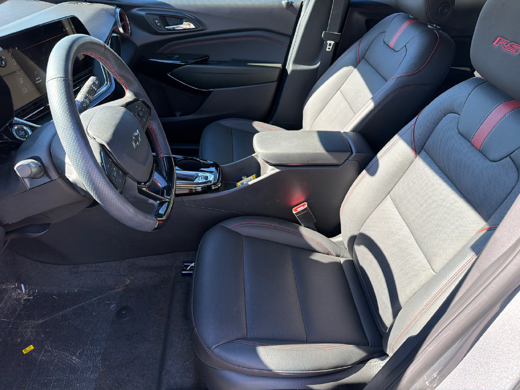 Used 2026 Chevrolet Trax RS w/ Driver Confidence Package FWD image 9