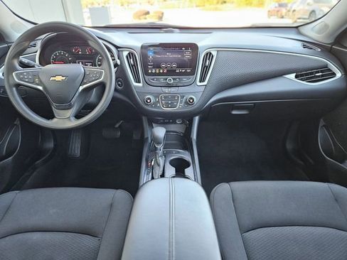 Used 2024 Chevrolet Malibu LT FWD image 15