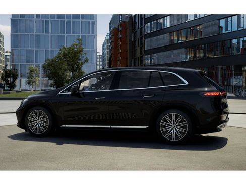 Certified 2023 Mercedes-Benz EQS 450+ 4MATIC SUV image 33