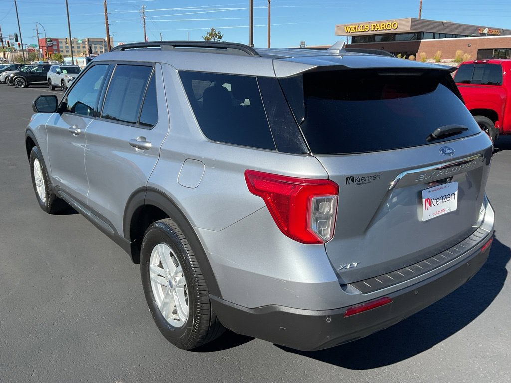 Used 2020 Ford Explorer XLT w/ Comfort Package AWD/4WD image 7