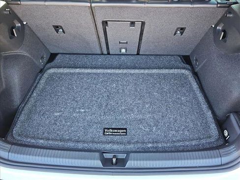 Used 2024 Volkswagen GTI SE image 6