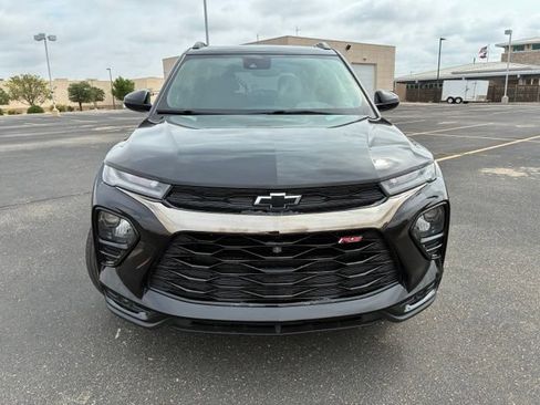 Used 2022 Chevrolet TrailBlazer RS FWD image 9