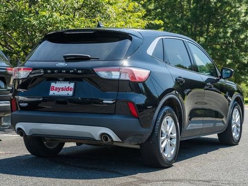 Used 2020 Ford Escape SE FWD image 10