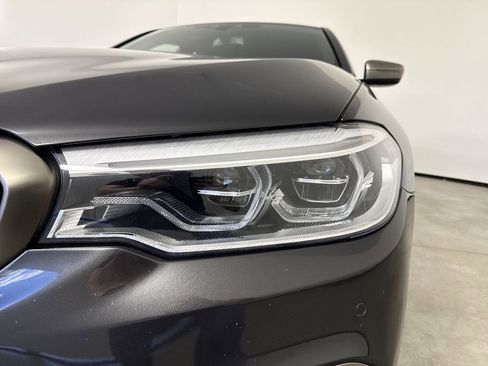 Used 2019 BMW M550i xDrive w/ Premium Package 2 AWD/4WD image 11