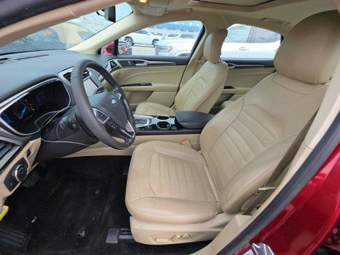 Used 2013 Ford Fusion SE FWD image 7