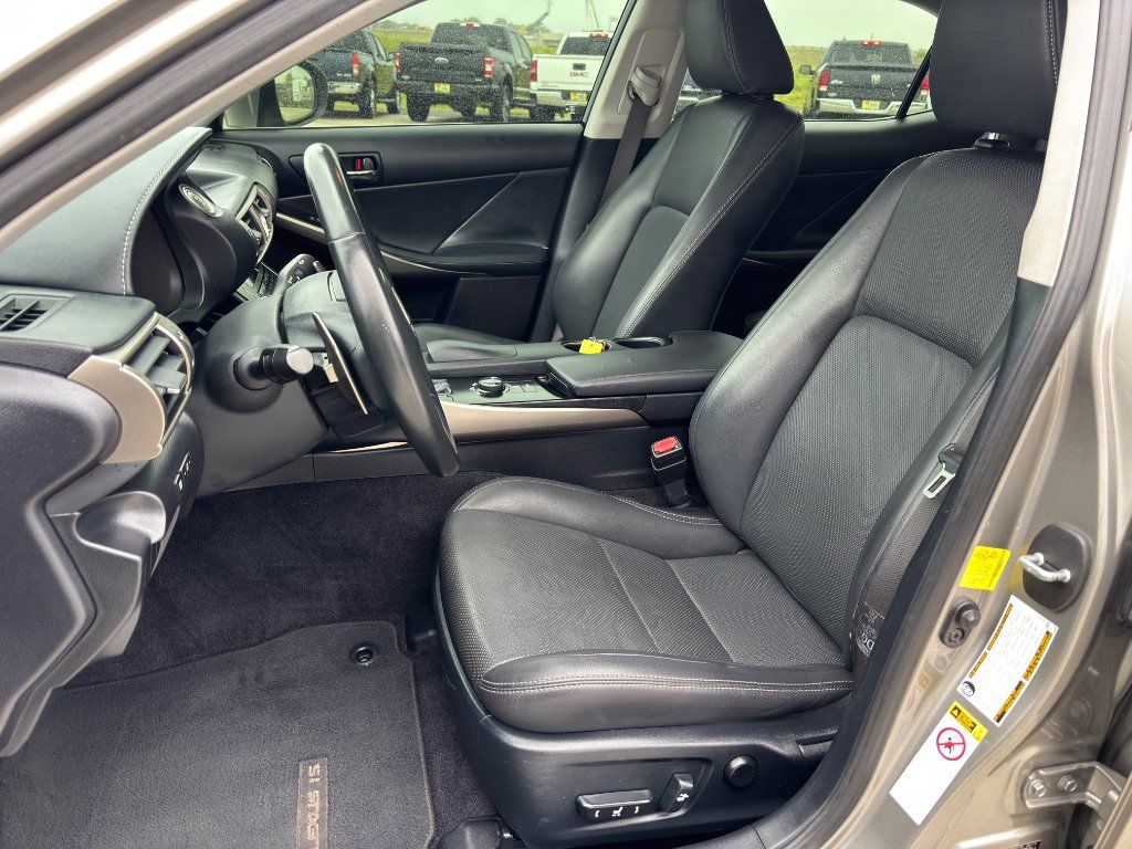 Used 2014 Lexus IS 250 w/ Navigation Package RWD image 17