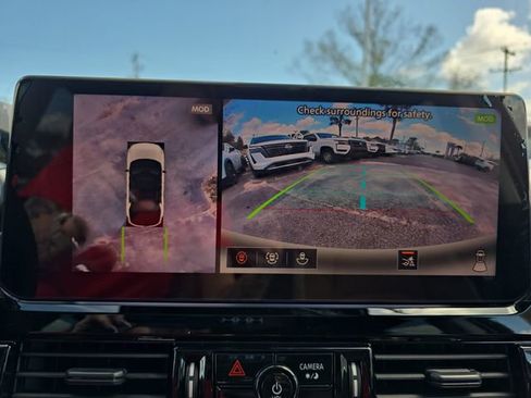 New 2026 Nissan Pathfinder Platinum image 19