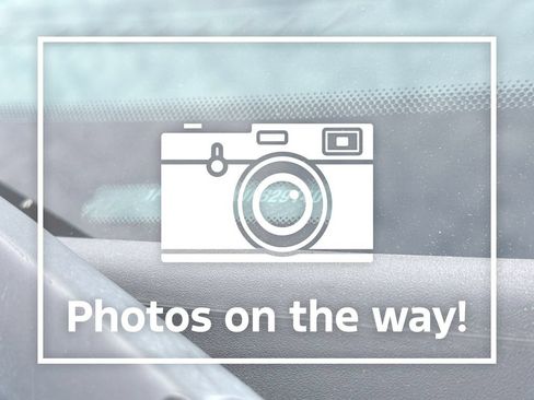 Used 2018 Ford F150 XLT w/ Equipment Group 302A Luxury RWD image 2