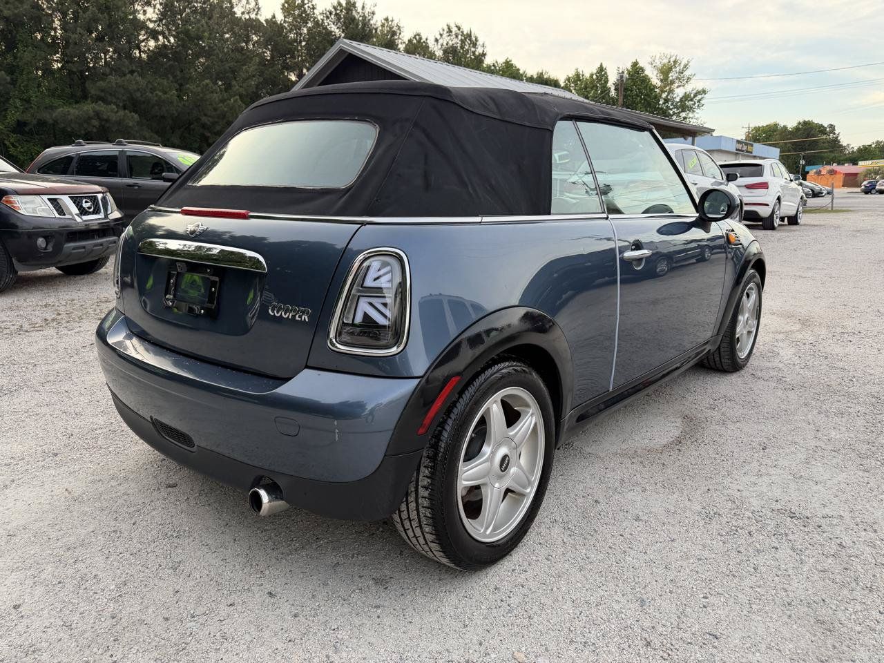 Used 2010 MINI Cooper Convertible FWD image 5