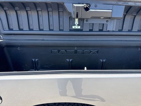 Used 2019 RAM 1500 Tradesman w/ Popular Equipment Group RWD image 9