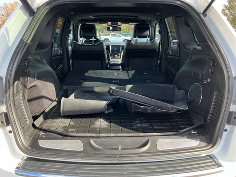 Used 2014 Jeep Grand Cherokee Limited image 31