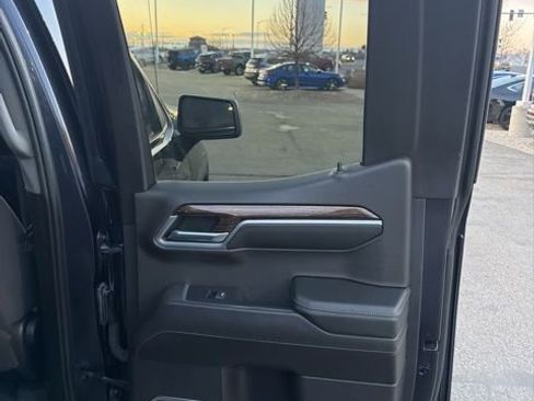 Used 2023 GMC Sierra 1500 Elevation image 18