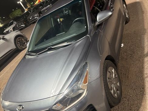 Used 2020 Kia Rio S image 5