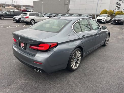 Used 2022 BMW 530i xDrive w/ Convenience Package image 8
