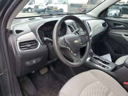 Used 2021 Chevrolet Equinox LS w/ LPO, Blackout Package AWD/4WD image 10