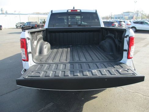 Used 2019 RAM 1500 Big Horn image 7