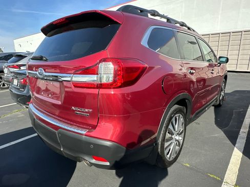 Used 2022 Subaru Ascent Touring image 2
