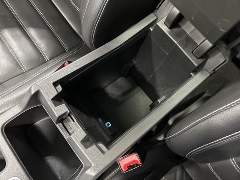 Used 2018 Ford Escape Titanium image 23