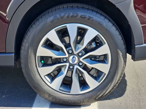 Used 2023 Subaru Outback Limited XT image 35