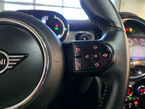 Used 2022 MINI Cooper S image 27